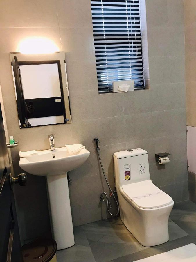 3R Resort Negombo Luaran gambar