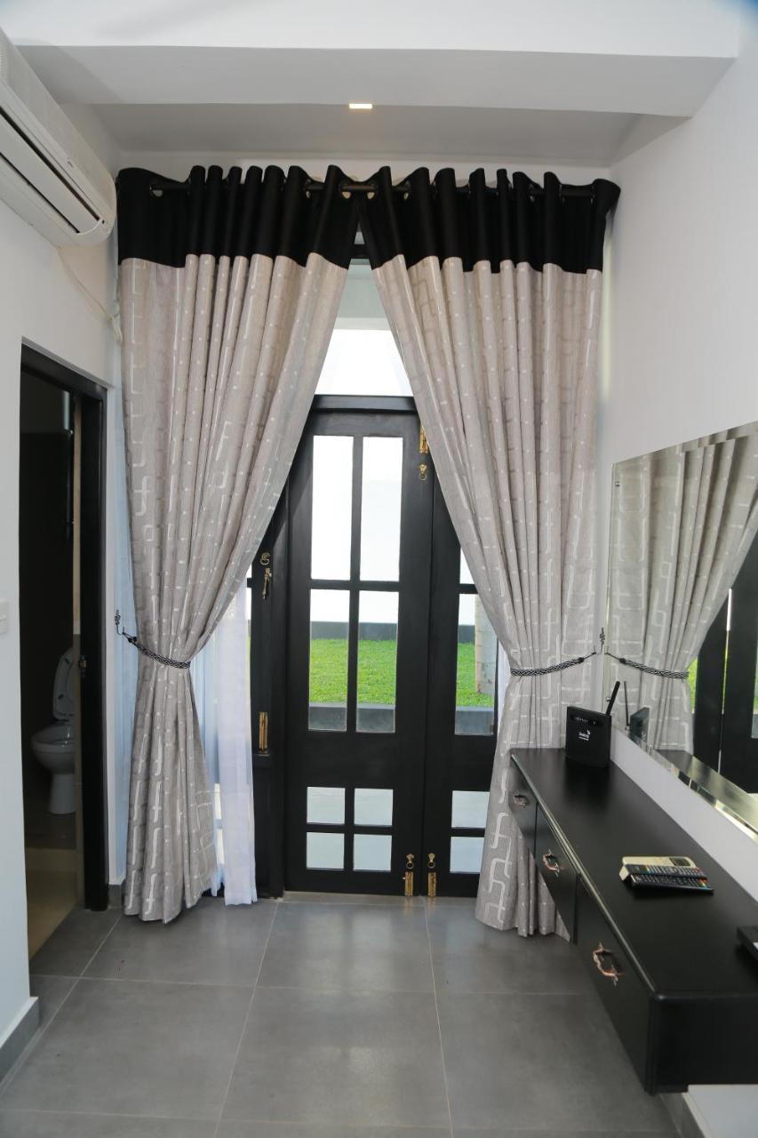 3R Resort Negombo Luaran gambar