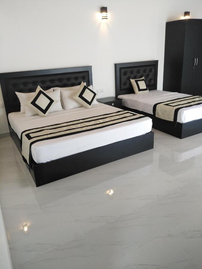 3R Resort Negombo Luaran gambar